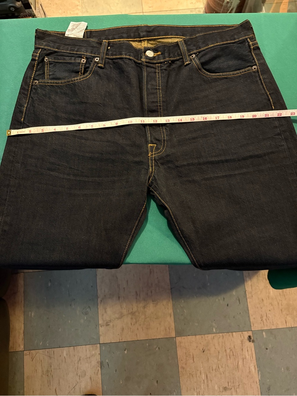 Levi's Men's Dark Indigo Relaxed Fit Jeans with Contrast Stitching
